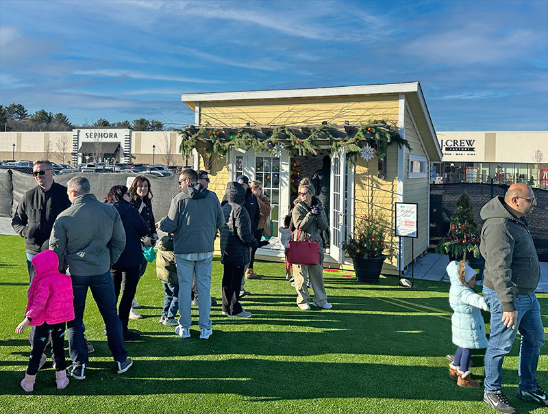 Outdoor Personia Shed for Santa at Hanover Crossing Stroll