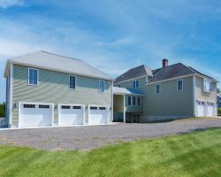 Outdoor Personia-3-Car Garage in Bellingham, MA