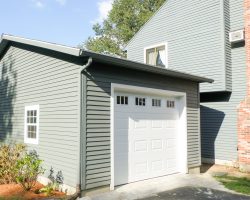 One car Trestle Garage.